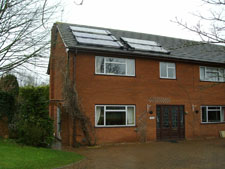 Swimming pool & house in Worcester