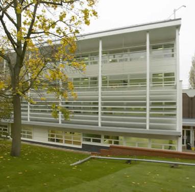 South London, Virgo Fidelis School